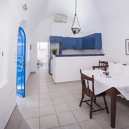 Kadia Traditional Residences * Vourvoúlos